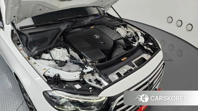 Mercedes-Benz E-Class W214 id 3858641 из Кореи 16