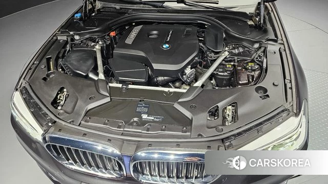 BMW 5 Series (G30) id 3936881 из Кореи 16