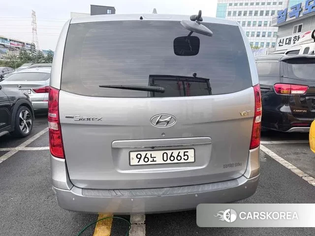 Hyundai The New Grand Starex id 3264275 из Кореи 12