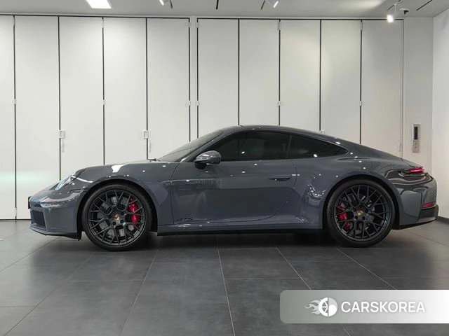 Porsche 911(992) id 4456142 из Кореи 8