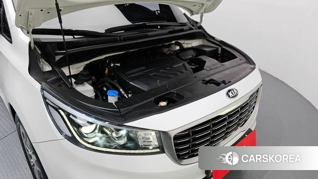 Kia The New Carnival id 4310431 из Кореи 16