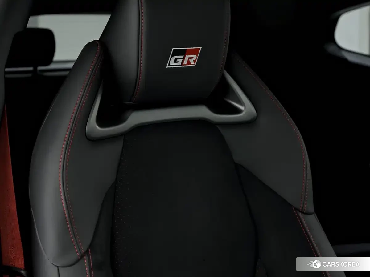 Toyota GR Yaris 2026 Белый из Китая, фото 6