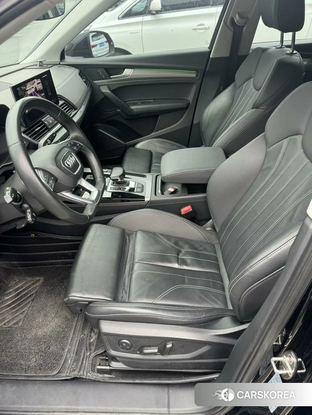 Audi Q5L 2022 Черный из Китая, фото 6