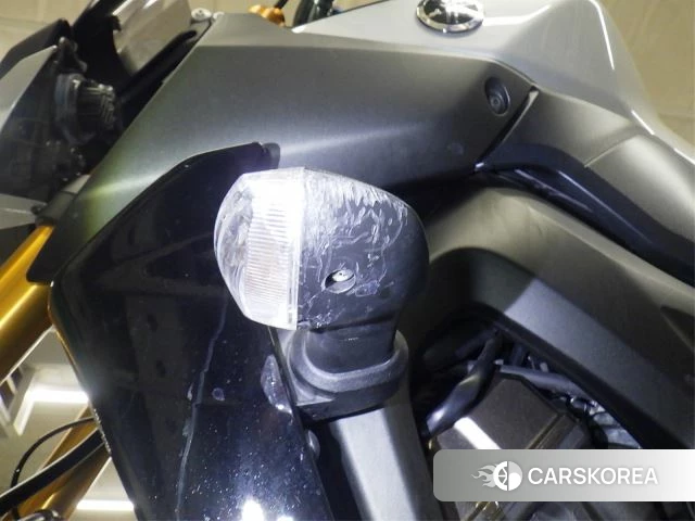 Yamaha MT-09 SP id 3945458 из Японии 27