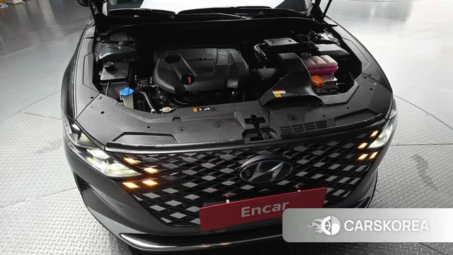 Hyundai The New Grandeur IG Hybrid id 4720953 из Кореи 29