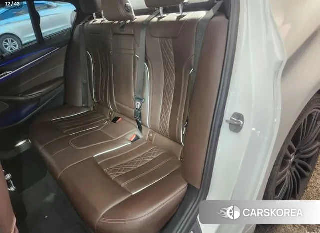 BMW 5 Series (G30) 2020 Белый из Кореи, фото 6