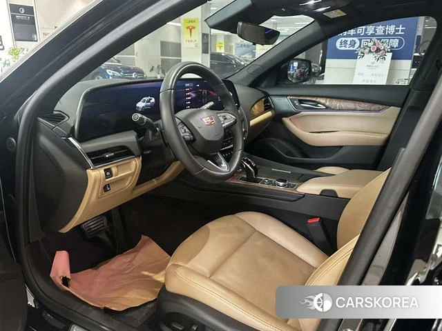 Cadillac CT5 id 4213707 из Китая 16