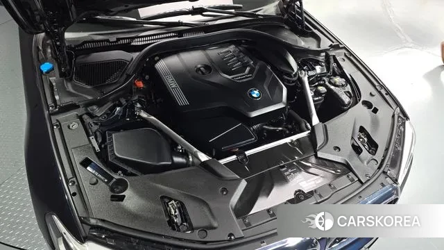 BMW 5 Series (G30) id 3562420 из Кореи 16