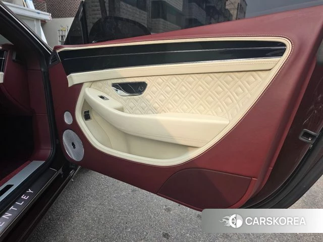 Bentley Continental GT 3rd Generation id 3873437 из Кореи 16