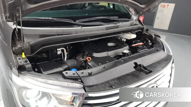 Hyundai The New Grand Starex id 3593200 из Кореи 16