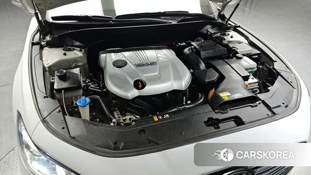 Hyundai Grandeur IG Hybrid id 4232810 из Кореи 26