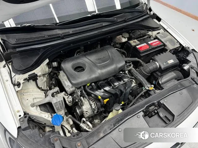 Hyundai Avante AD id 3345225 из Кореи 15