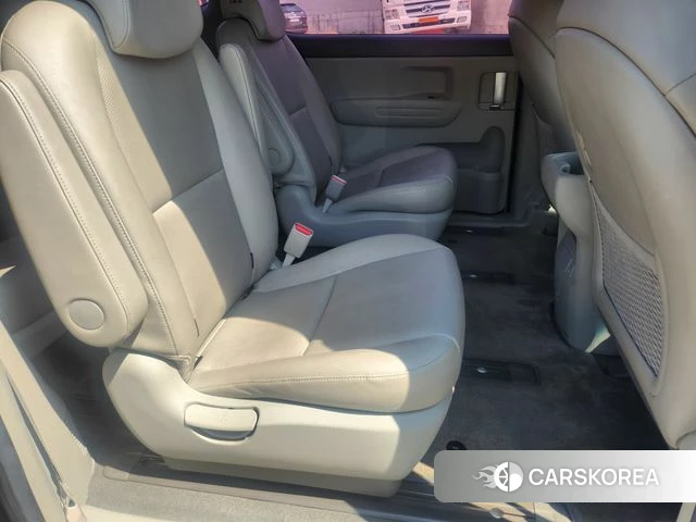 Kia All New Carnival id 3925172 из Кореи 9