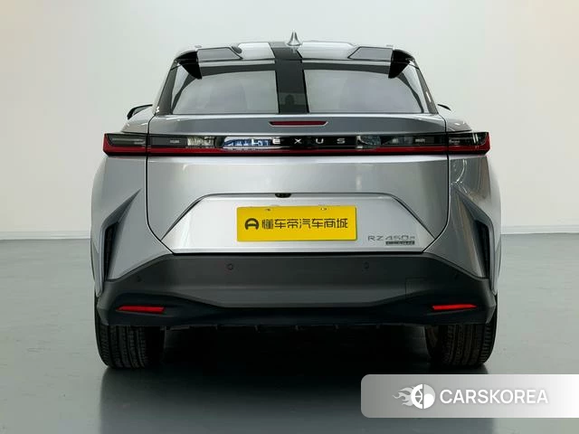 Lexus RZ id 3890497 из Китая 16