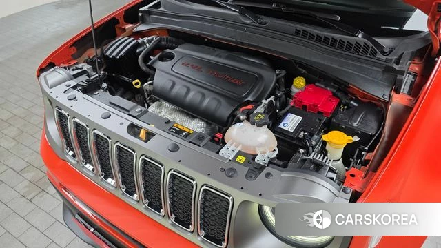 Jeep Renegade id 4501472 из Кореи 27