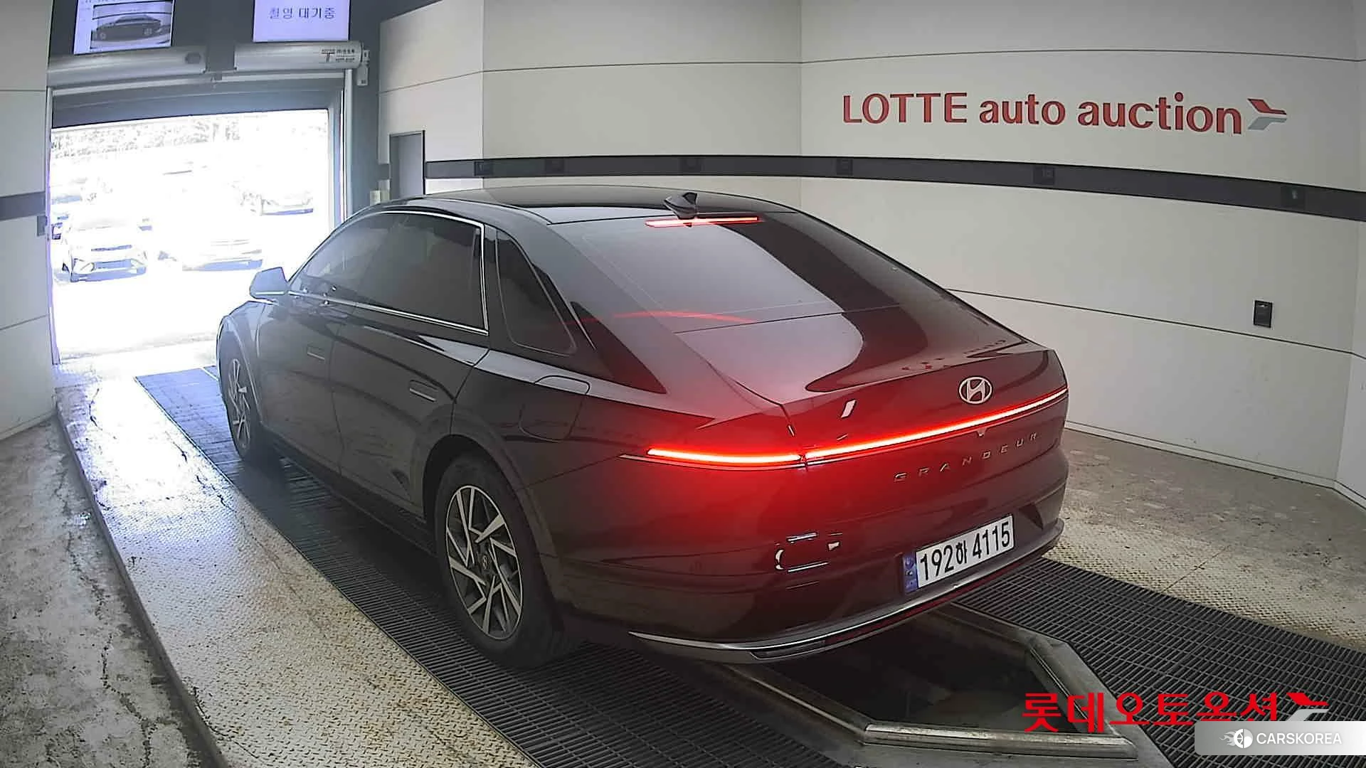 Hyundai Grandeur Hybrid id 4902530 из Кореи 34