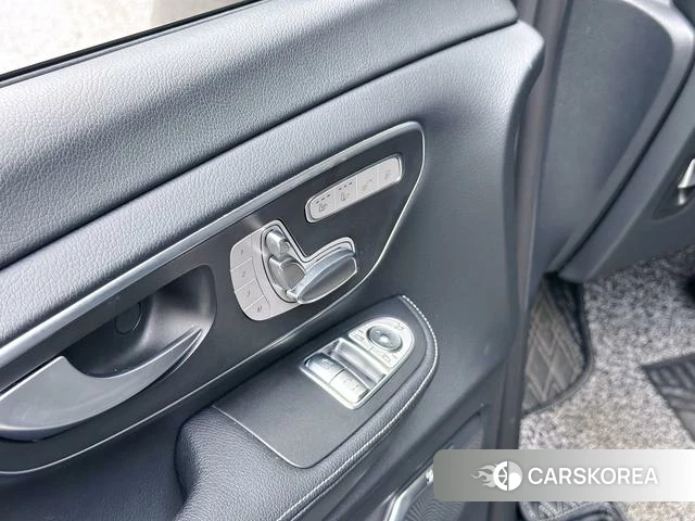 Mercedes-Benz V-class id 4254440 из Китая 31