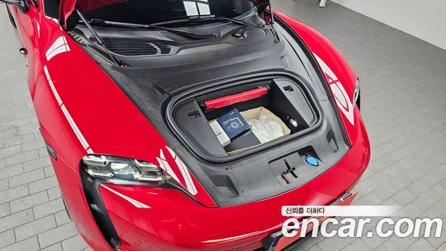 Porsche Taycan id 2817109 из Кореи 16