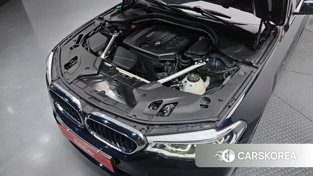 BMW 5 Series (G30) id 3631980 из Кореи 16