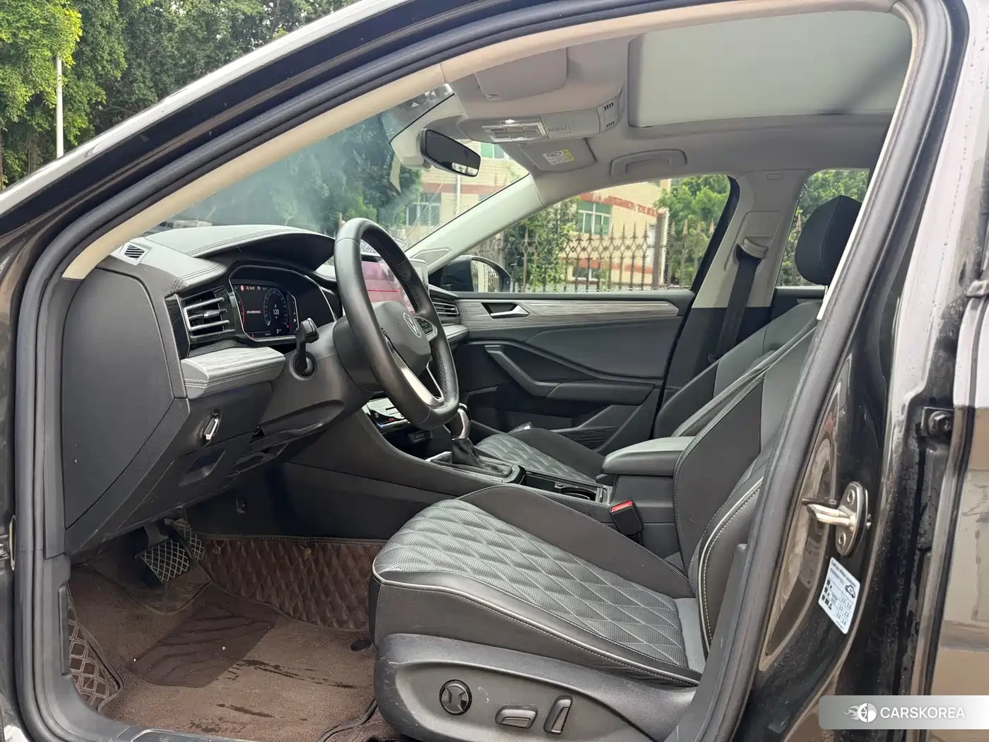 Volkswagen Sagitar id 4583615 из Китая 11