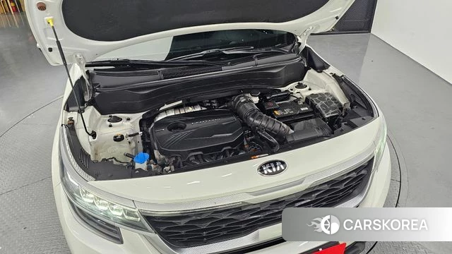 Kia Seltos id 4245530 из Кореи 32