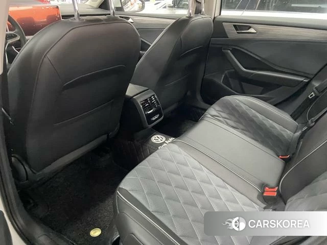 Volkswagen Sagitar id 4335112 из Китая 11