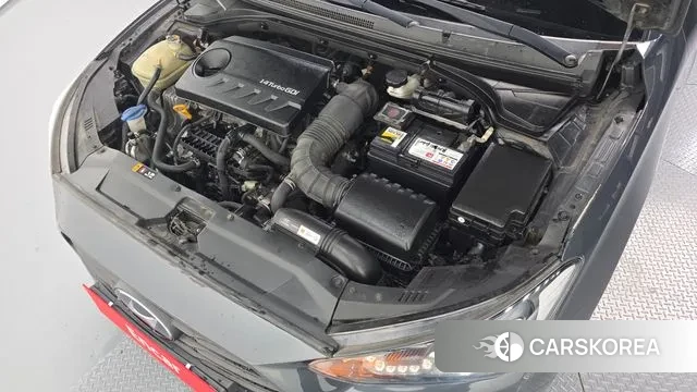 Hyundai Veloster (JS) id 3391649 из Кореи 16