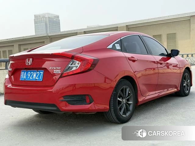 Honda Civic 2022 Красный из Китая, фото 6