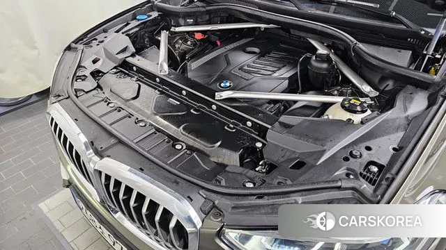 BMW X5 (G05) id 3566142 из Кореи 17