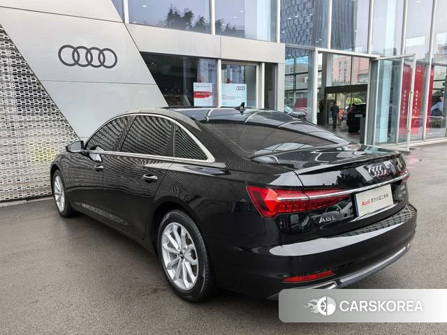 Audi A6L id 4272455 из Китая 10