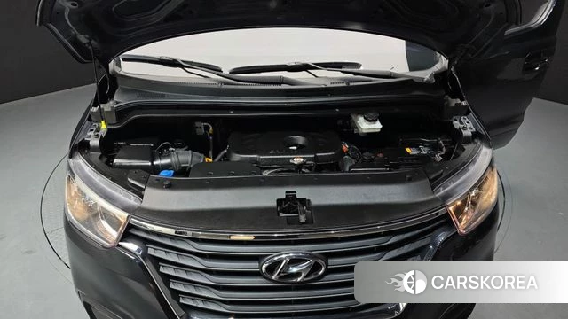 Hyundai The New Grand Starex id 3813674 из Кореи 16