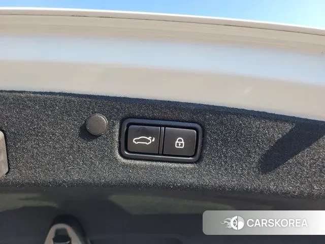 Hyundai The New Grandeur IG Hybrid id 3635371 из Кореи 16