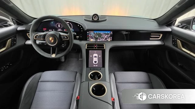 Porsche Taycan id 4584410 из Кореи 27