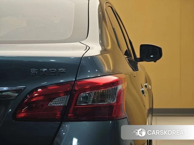 Nissan Xuan Yi id 4290844 из Китая 31