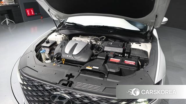 Hyundai The New Grandeur IG id 4595003 из Кореи 26