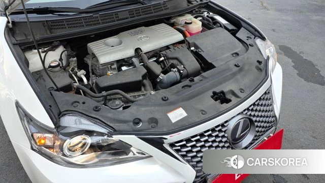 Lexus CT200h id 3801544 из Кореи 16