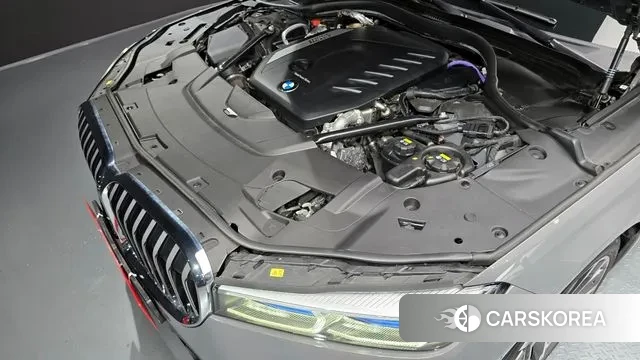 BMW 7 Series (G11) id 3011763 из Кореи 16