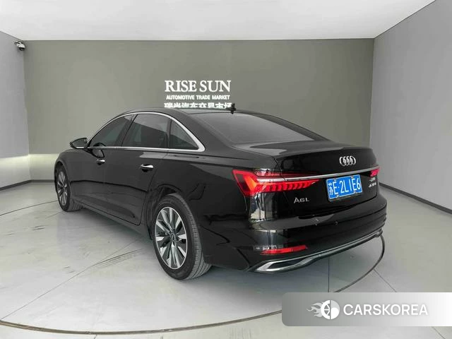 Audi A6L id 4240889 из Китая 13