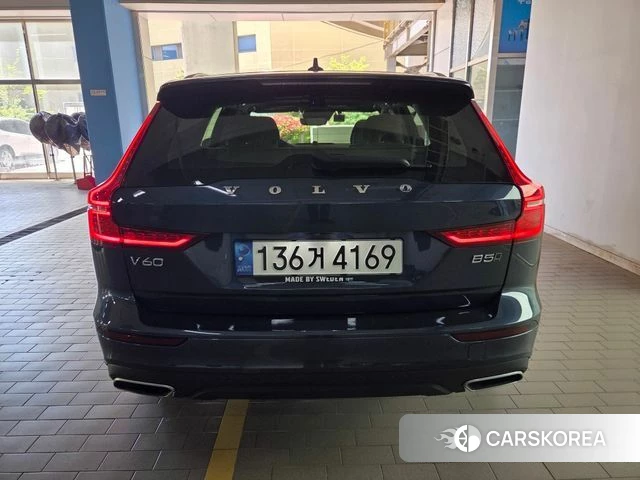 Volvo V60 Cross-Country 2nd Generation 2021 Синий из Кореи, фото 6