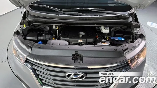 Hyundai The New Grand Starex id 2881215 из Кореи 16