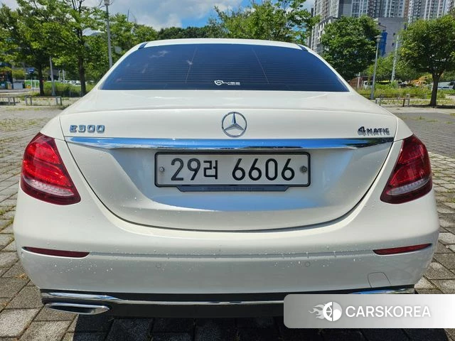Mercedes-Benz E-Class W213 id 4595428 из Кореи 16