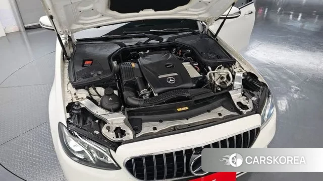 Mercedes-Benz E-Class W213 id 3748204 из Кореи 16