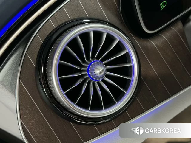 Mercedes-Benz EQE id 4307195 из Китая 14