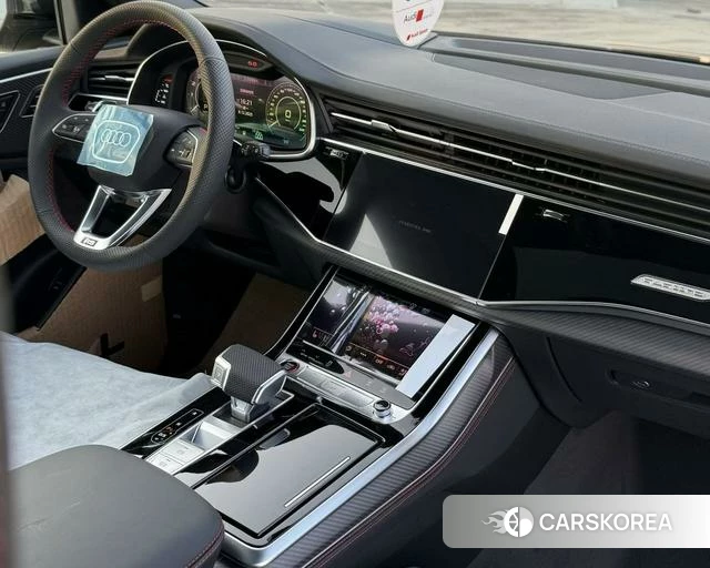 Audi RS Q8 2025 Черный из Китая, фото 6