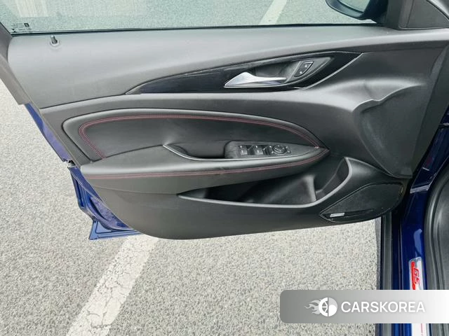 Buick Regal id 4211454 из Китая 8
