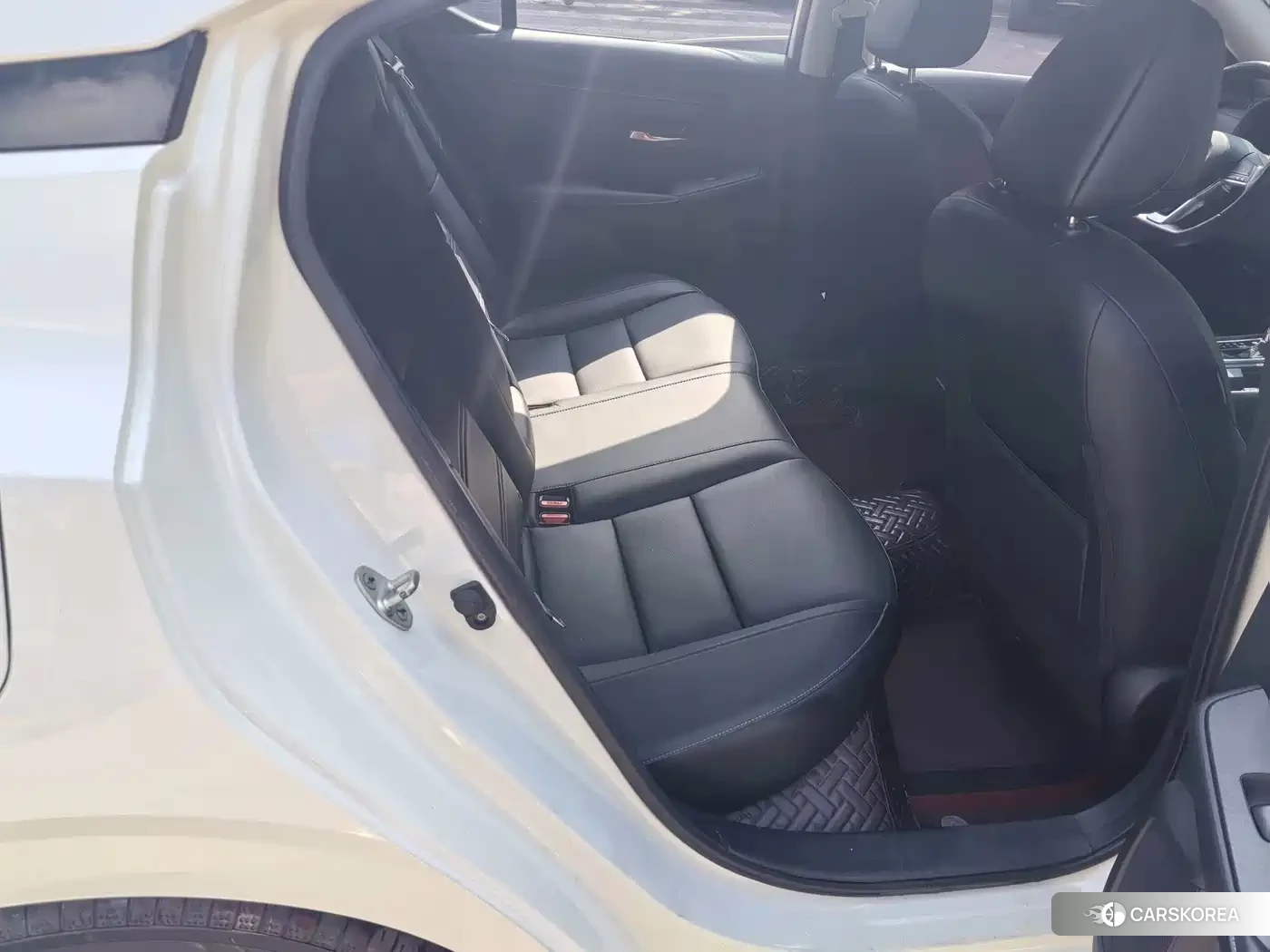 Nissan Sylphy 2021 Белый из Китая, фото 6