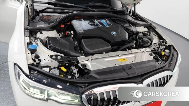 BMW 3 Series (G20) id 3819497 из Кореи 16