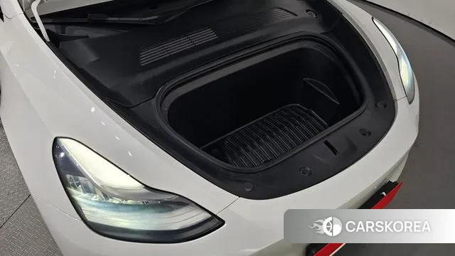 Tesla Model Y id 3133192 из Кореи 16