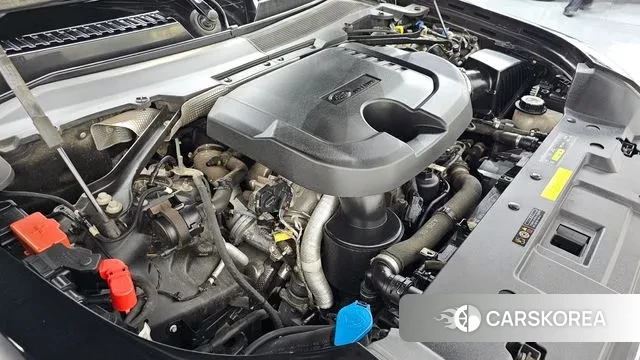 Land Rover Defender (L663) id 3777615 из Кореи 16