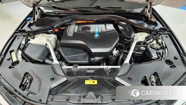 BMW 5 Series (G30) id 3635847 из Кореи 16